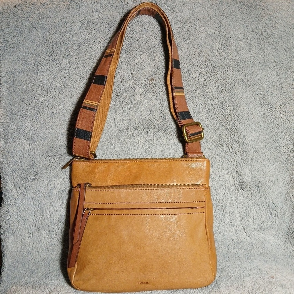 Fossil Corey Brown Leather Triple Zip Crossbody Bag Purse Adjustable Strap